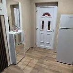 Levente Vendeghaz Apartmán *